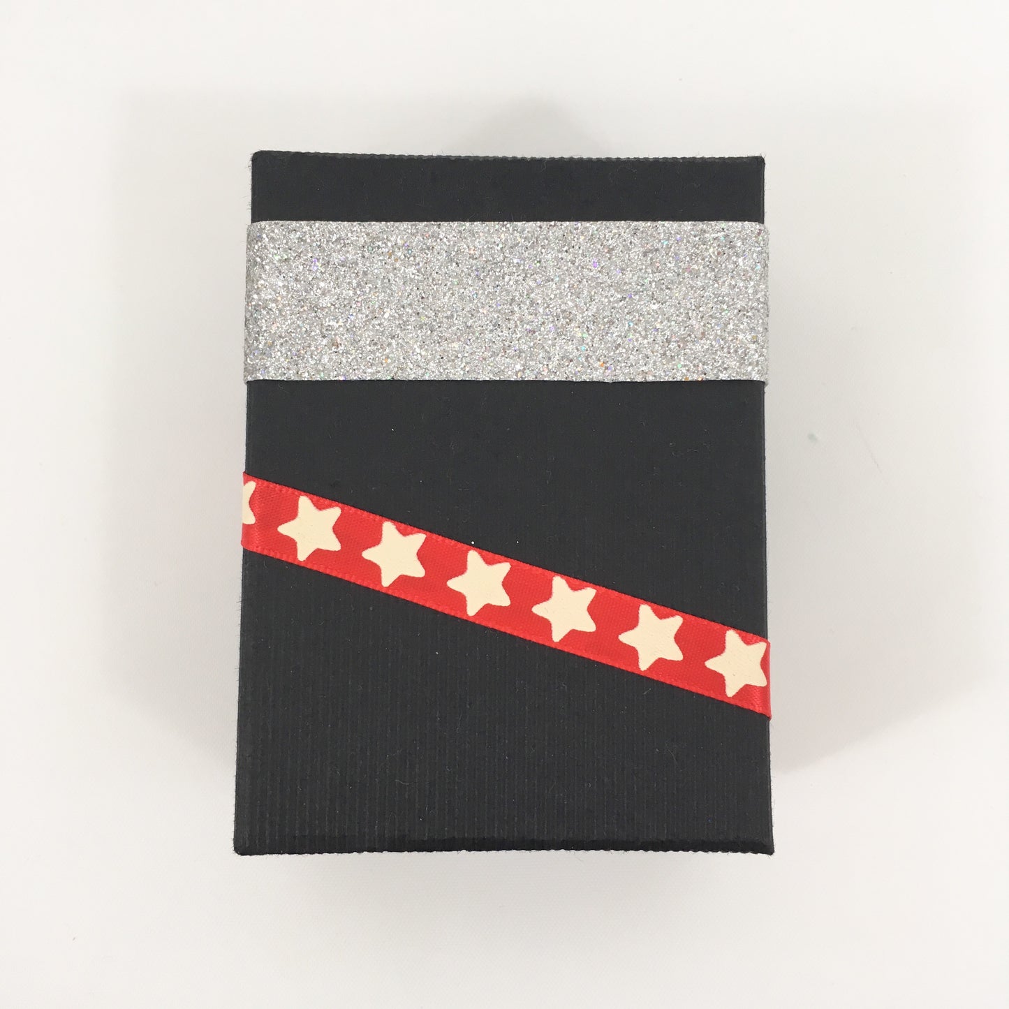 Bijou de sac / porte clefs avec sa boite assortie